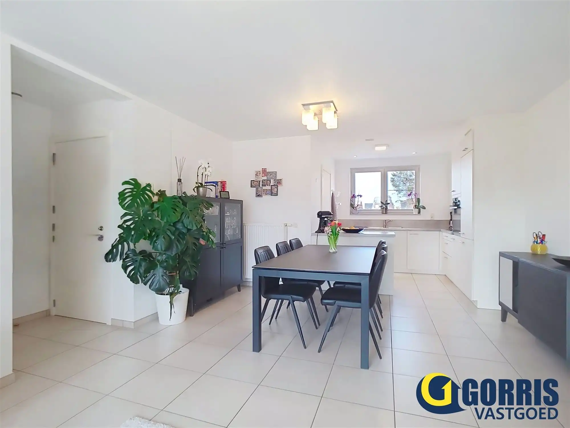 Verzorgd duplex-appartement met ruim terras foto 5