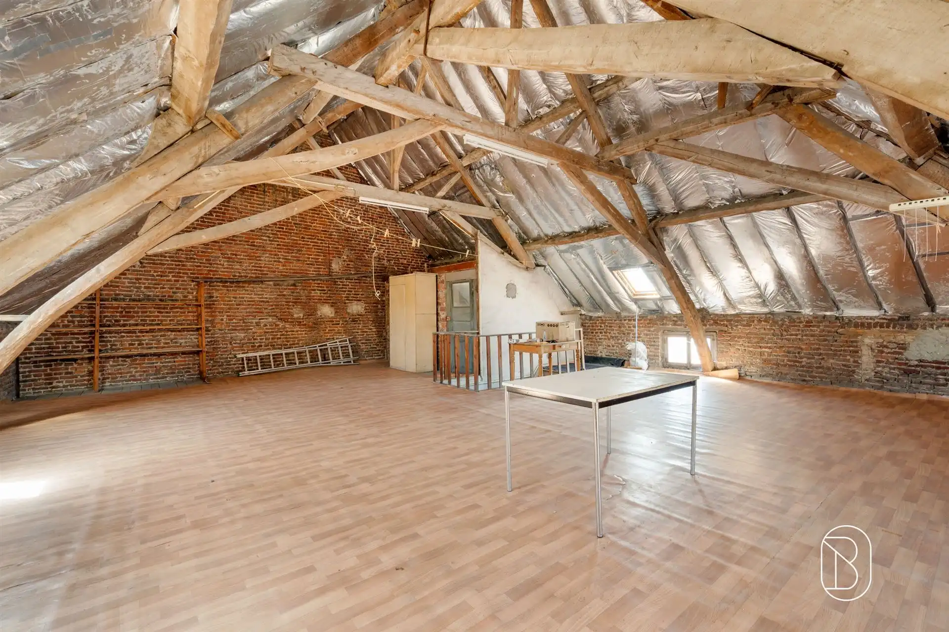 Charmewoning op een perceel van 660m² foto 19