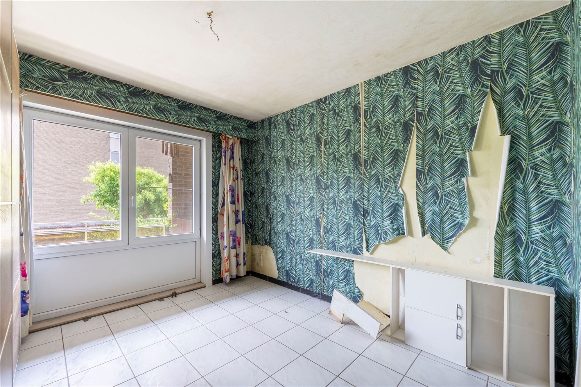 Ruim te renoveren appartement met terras! foto 13
