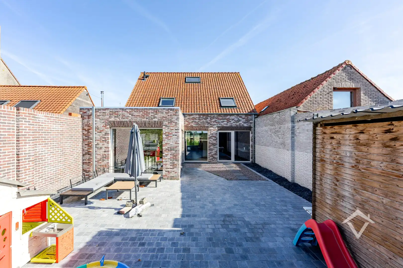 Recente energiezuinige gezinswoning op 722 m² met prachtige ligging in Vladslo foto 25