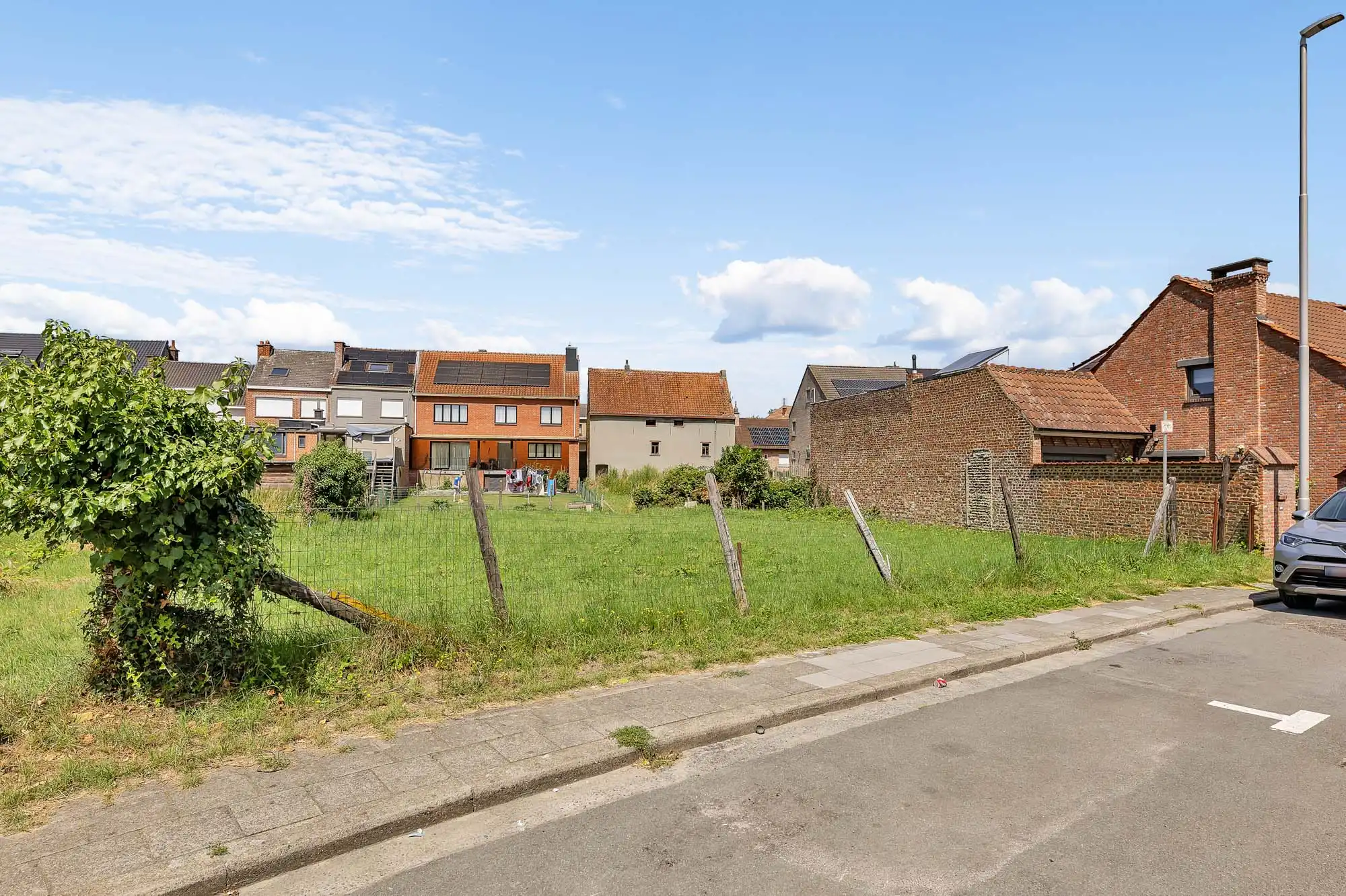 Rustig gelegen bouwgrond op een centrale locatie foto 5