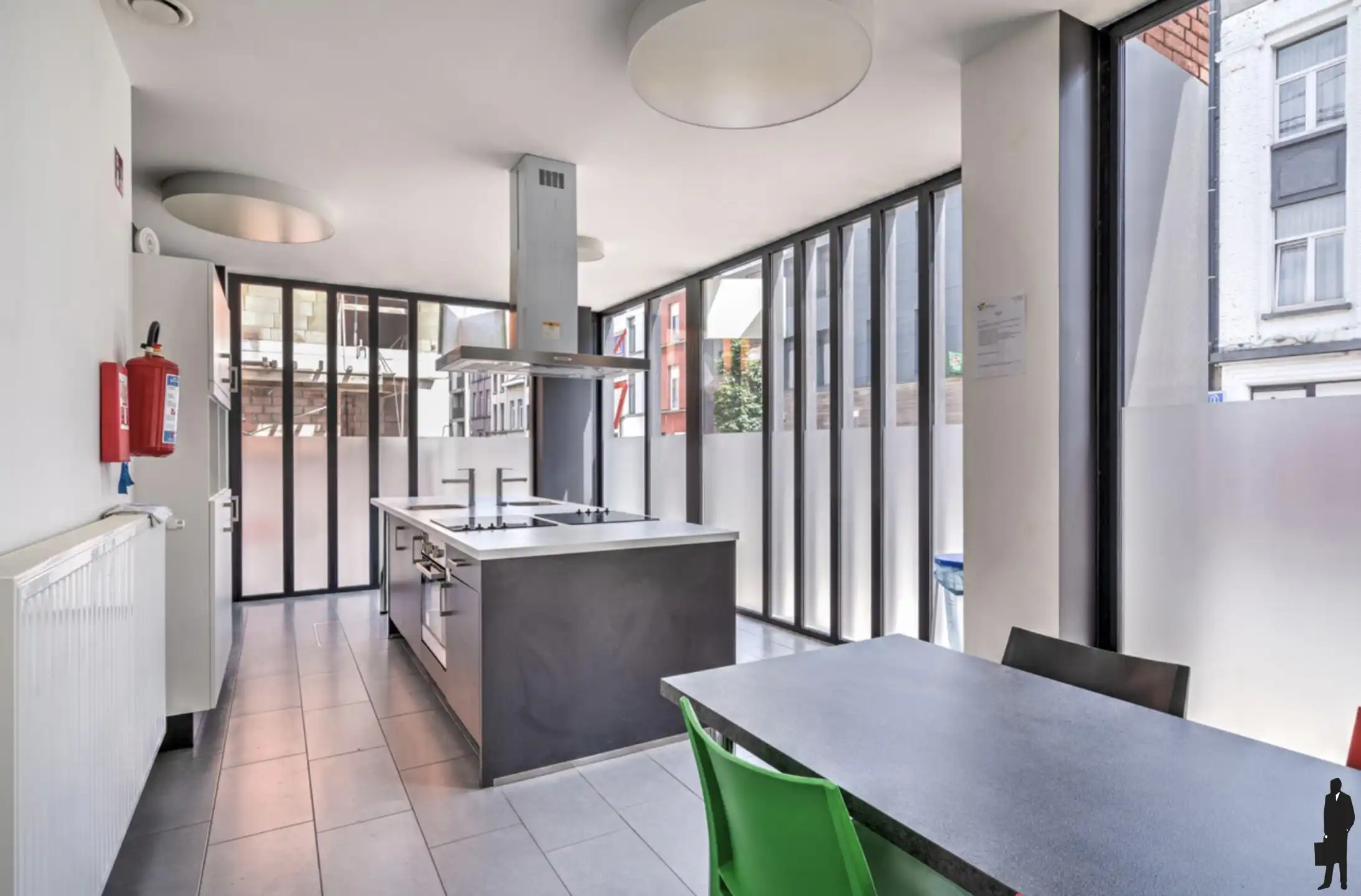 Bemeubelde studentenstudio nabij diverse campussen foto 10