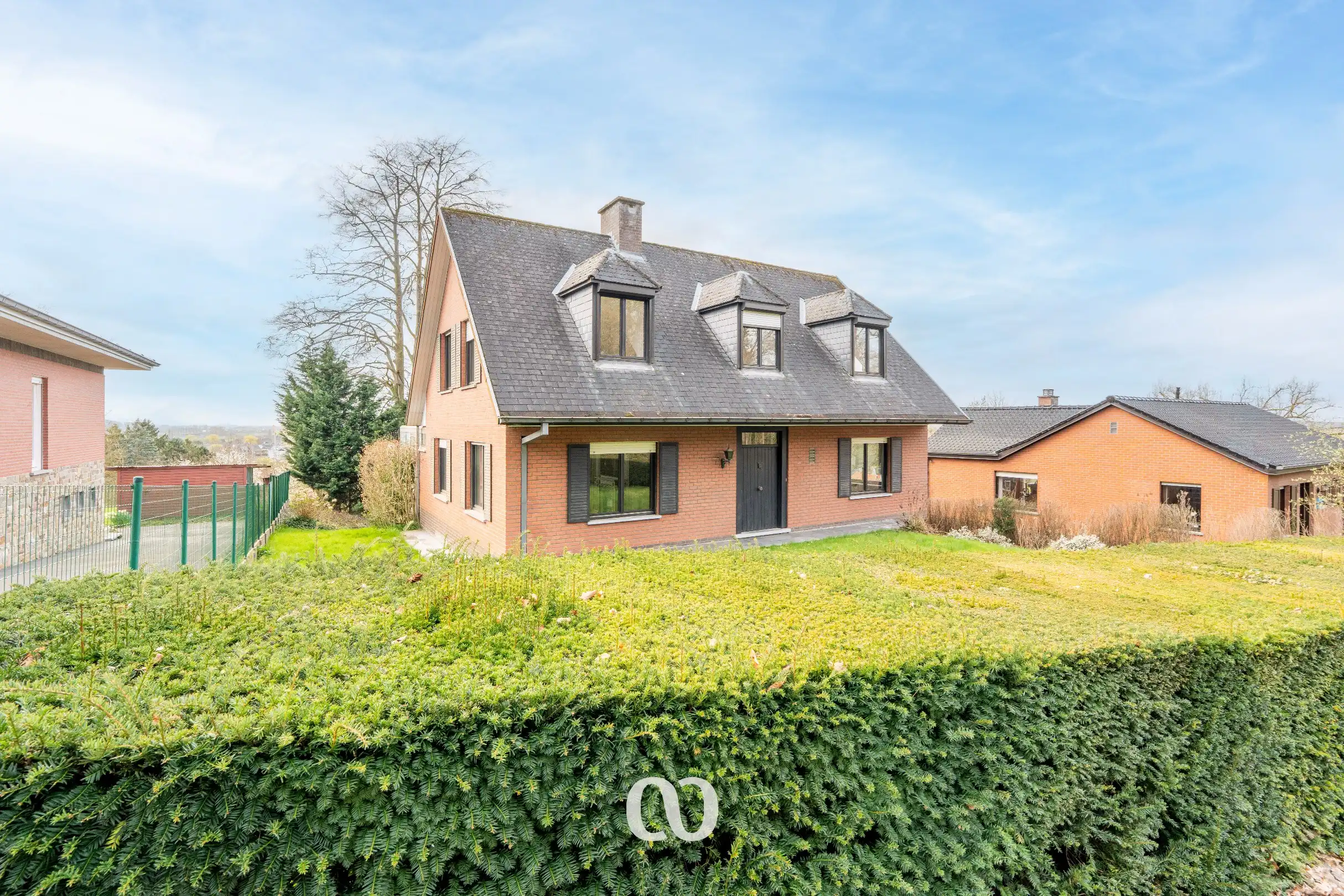 Grote gezinsvilla met panoramisch uitzicht nabij Oudenaarde foto 2