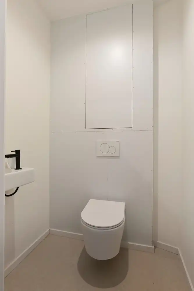Charmante vernieuwbouwwoning met 3 slaapkamers en koer foto 15