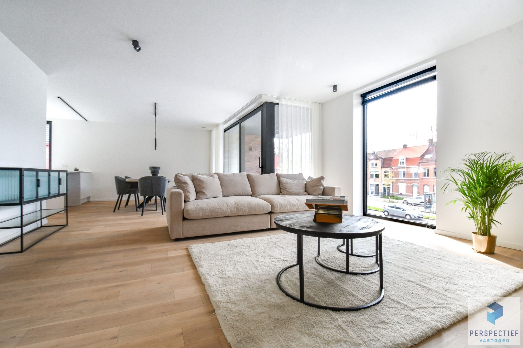 High-end nieuwbouwappartement met GROOT TERRAS foto 2