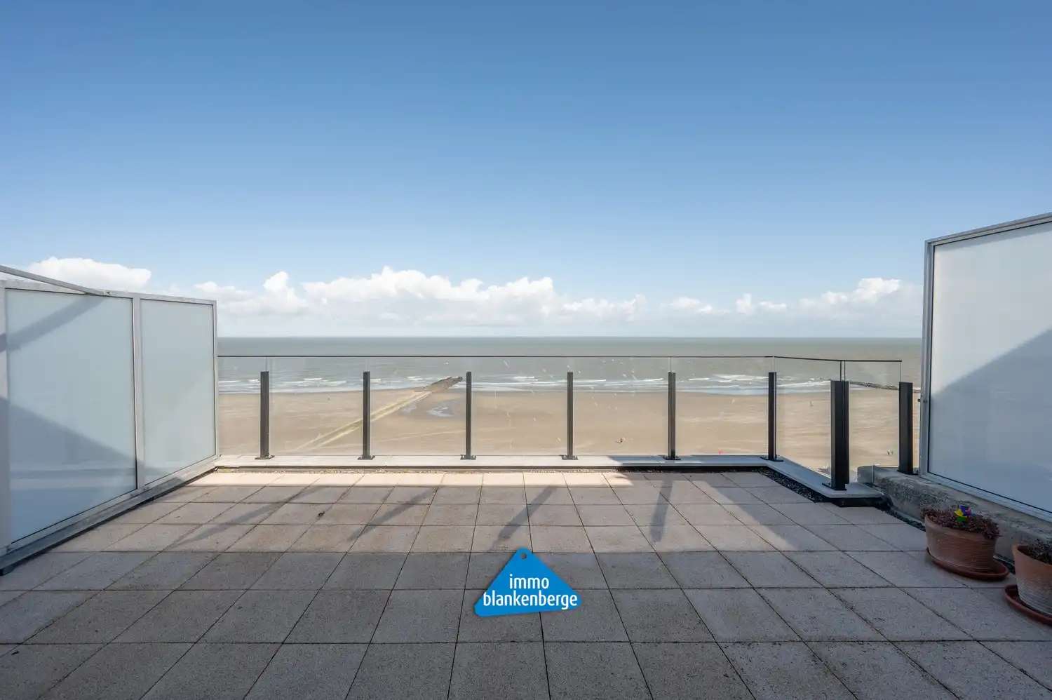 Unieke Penthouse te koop in Residentie Noordzee op de Zeedijk Blankenberge foto 11