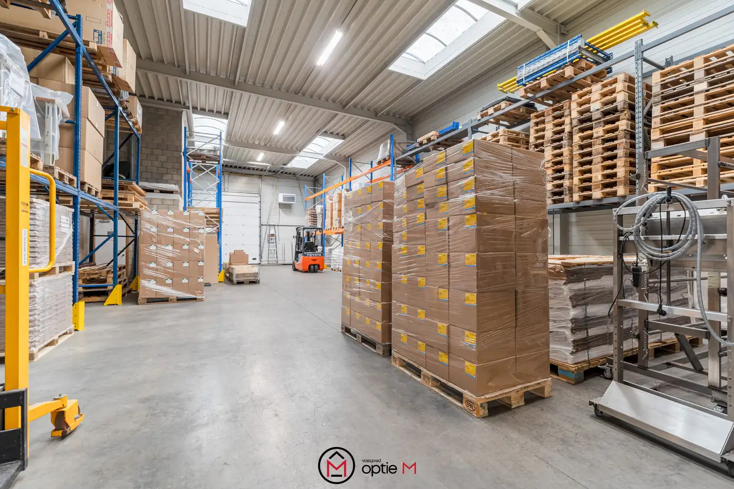 Industriepand te koop in Dilsen-Stokkem (Rotem) – ruime ateliers, kantoren en uitstekende bereikbaarheid foto 21