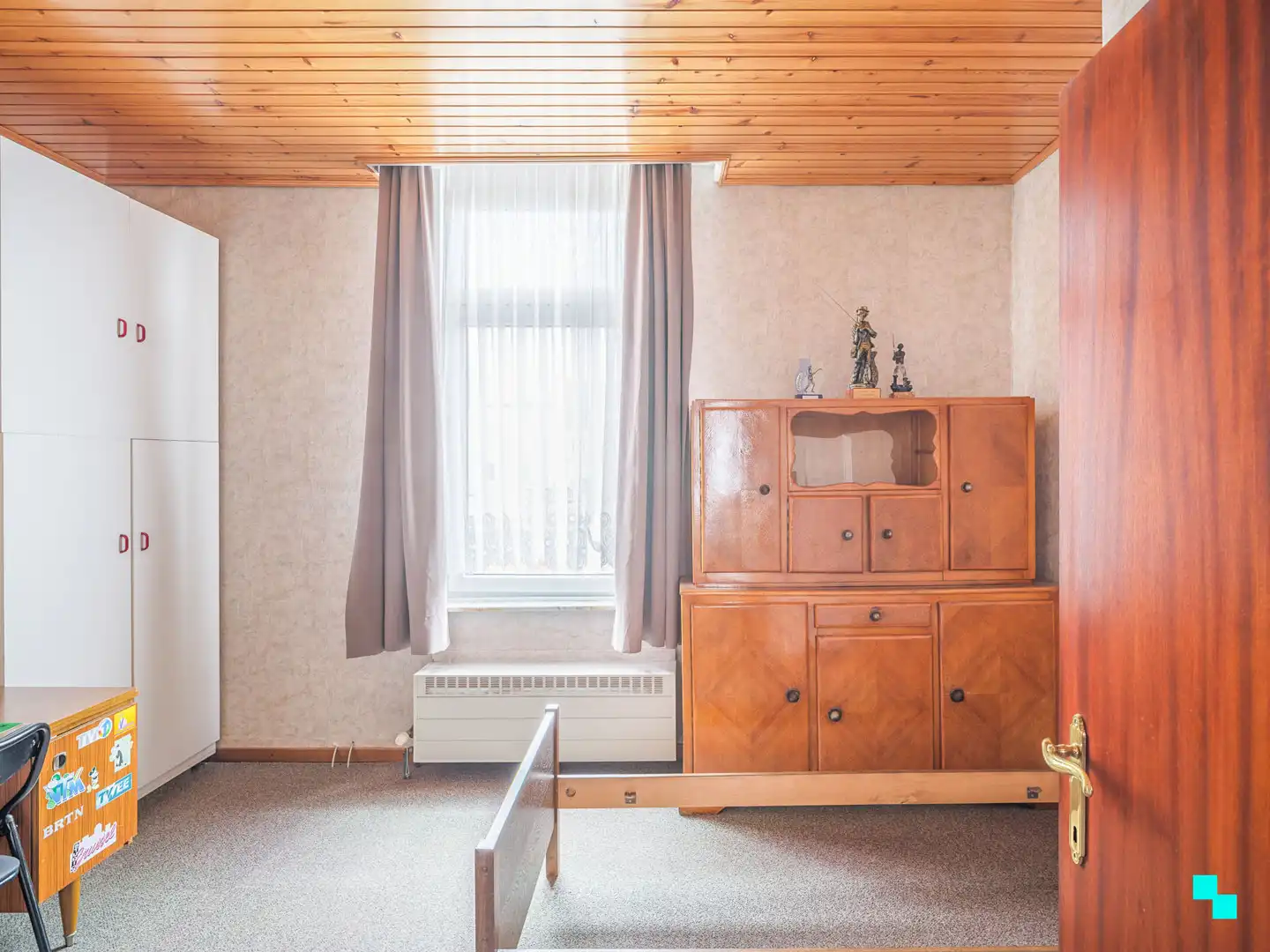 Te renoveren woning met gezellige tuin foto 11