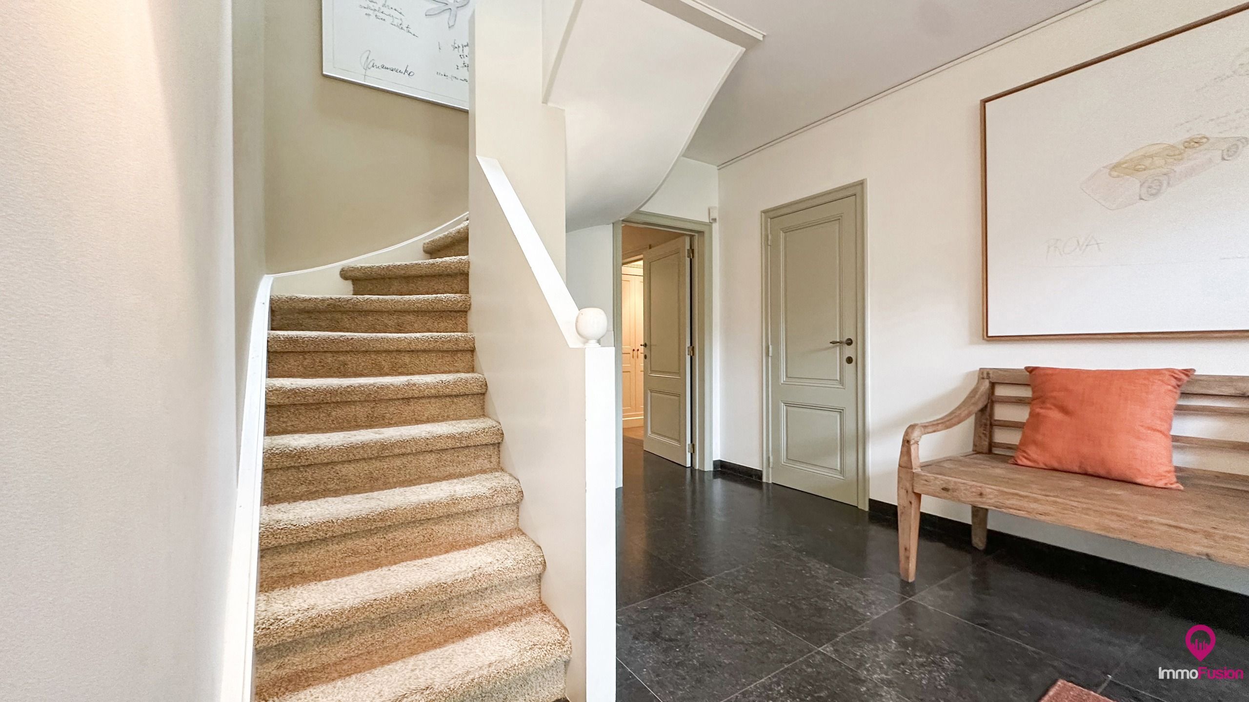 Uitzonderlijk gelegen villa met 5 slpks + zwembad op 1,97ha! foto 26