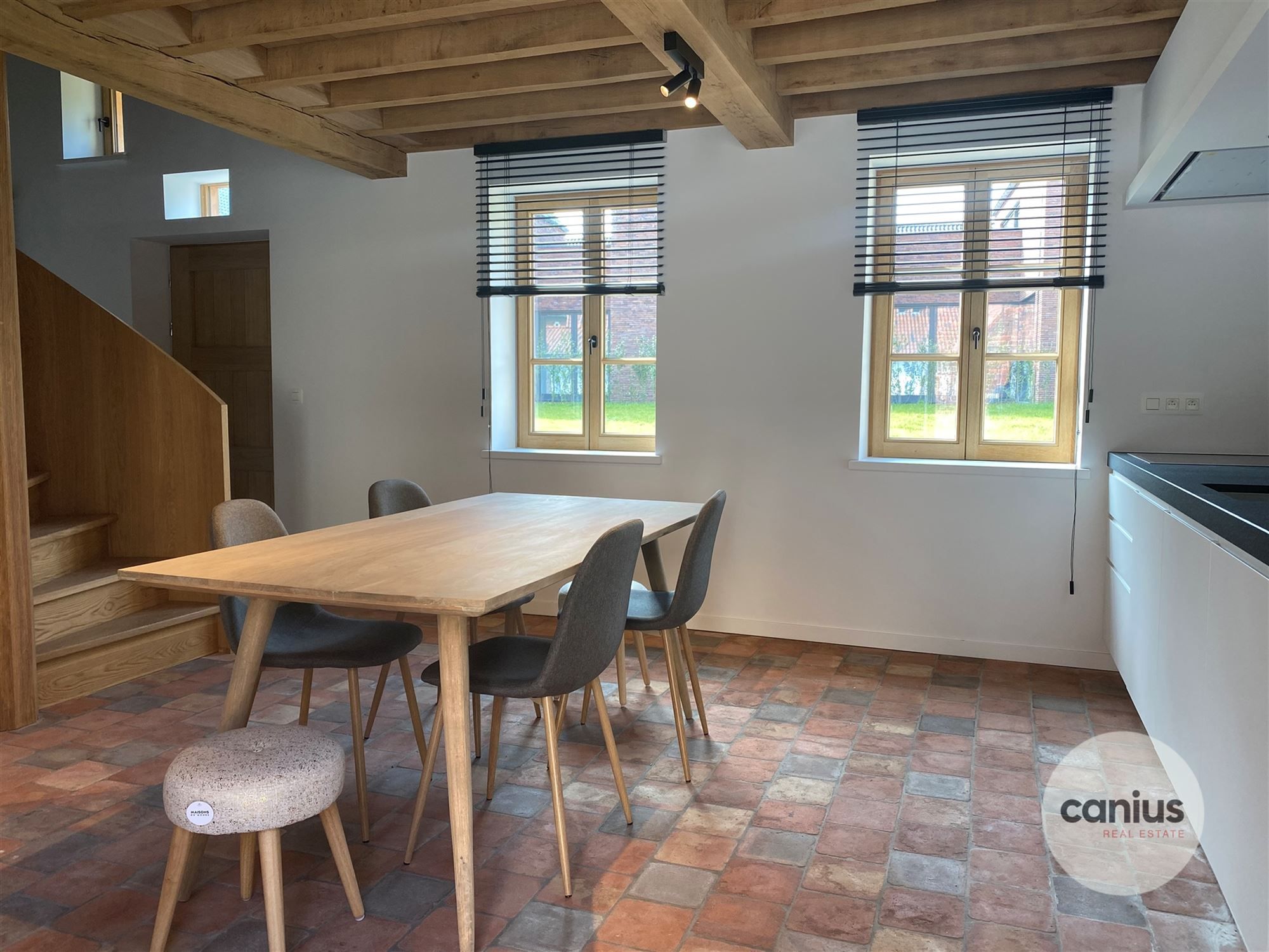 GERESTAUREERDE BEGIJNHOFWONING TE SINT-TRUIDEN foto 2