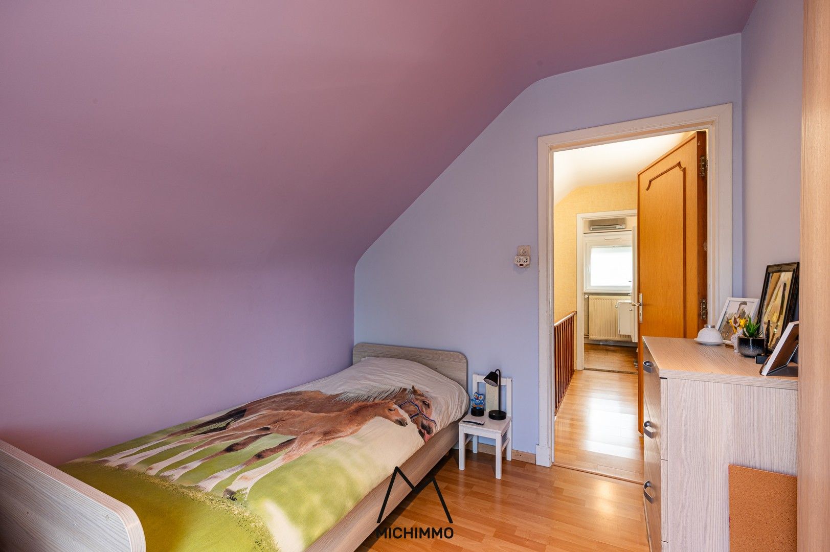 Open bebouwing met drie slaapkamers, grote tuin en EPC C (240 kWh) foto 26