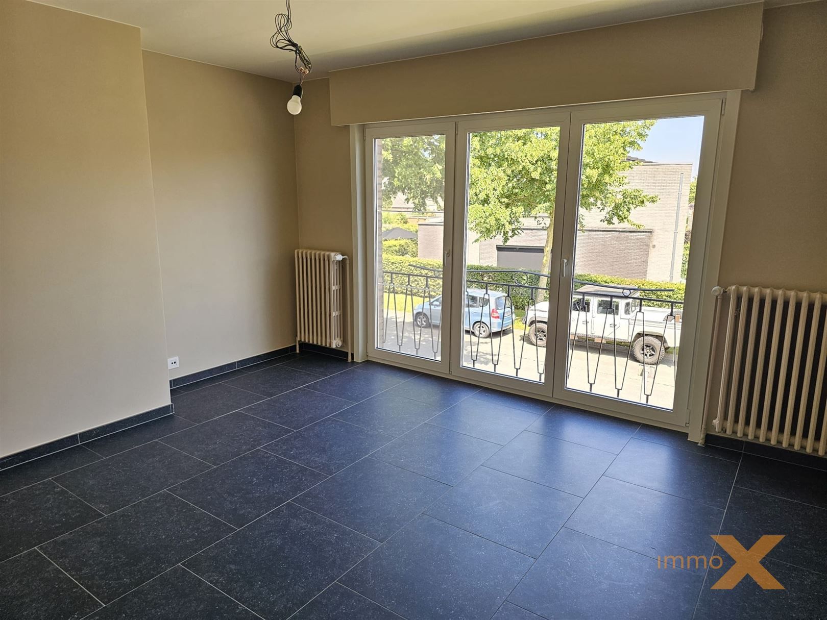 GERENOVEERDE INSTAPKLARE WONING MET GARAGE foto 21
