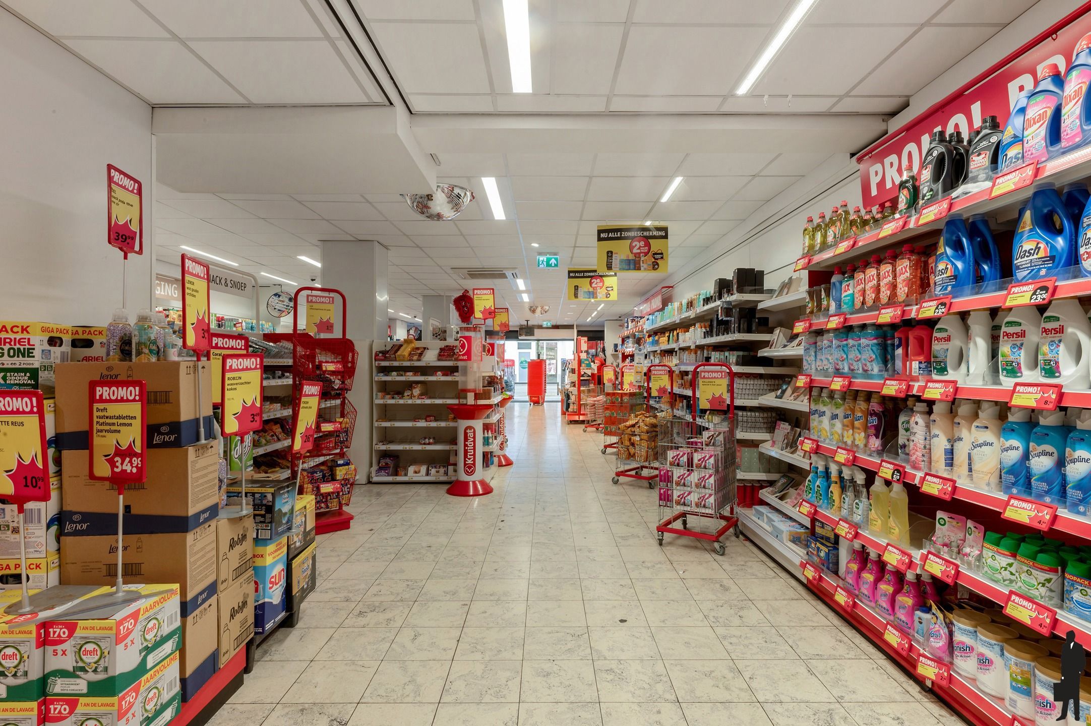 Commercieel gelijkvloers met magazijn – verhuurd aan Kruidvat (Deurne) foto 7