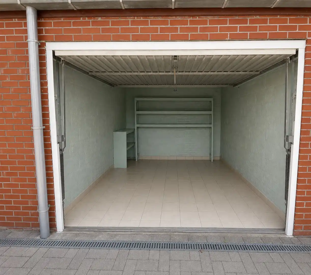 Gerenoveerde halfopen bebouwing met twee slaapkamers te huur in Machelen (Zulte) foto 15