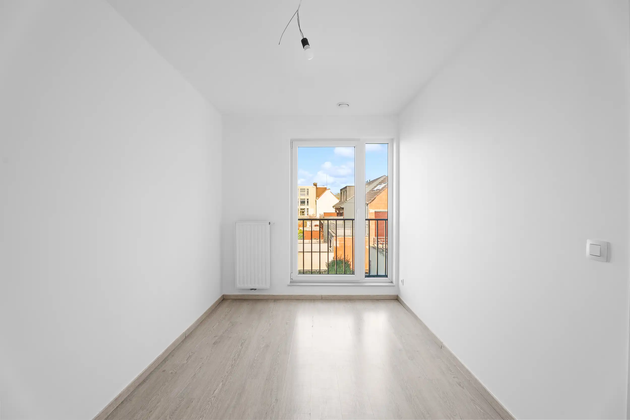 Ruim en lichtrijk 3-slaapkamer appartement in Haren foto 8