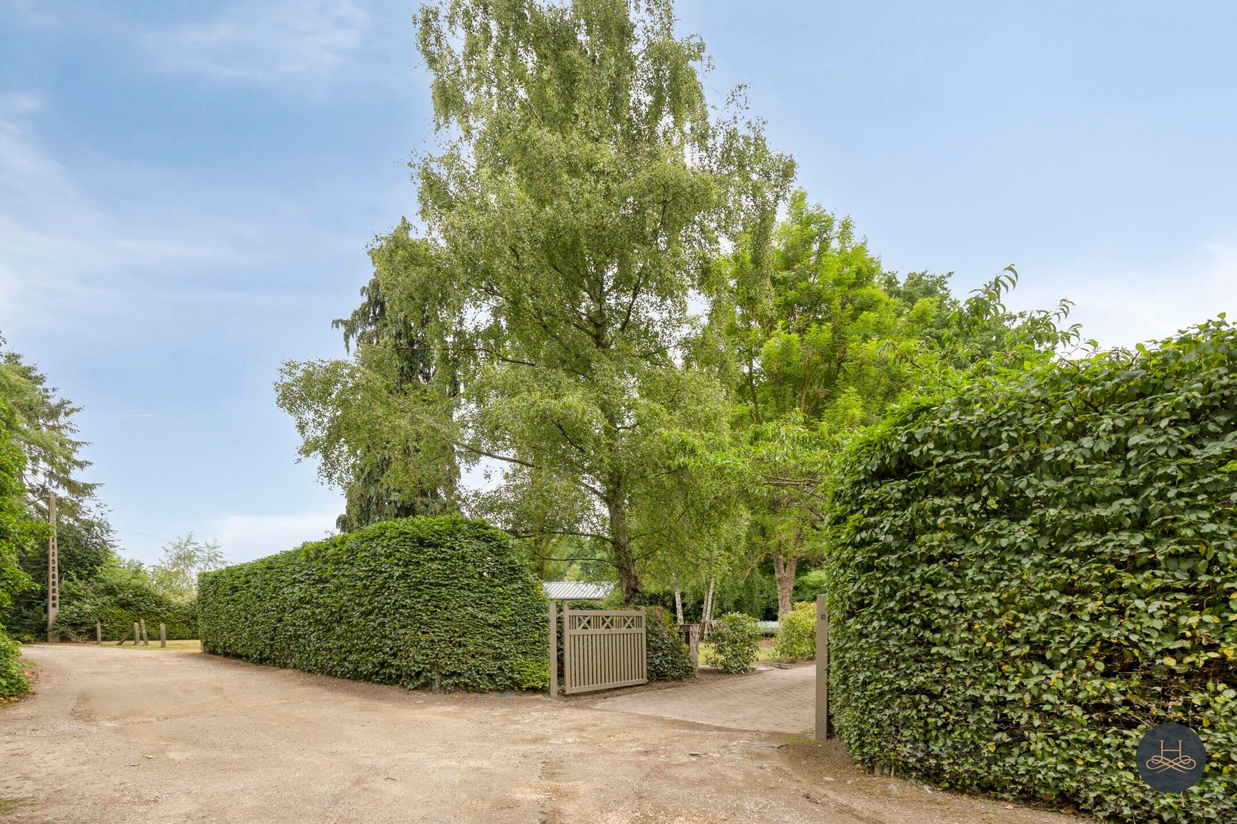 Ruime vakantiewoning in het groen foto 2