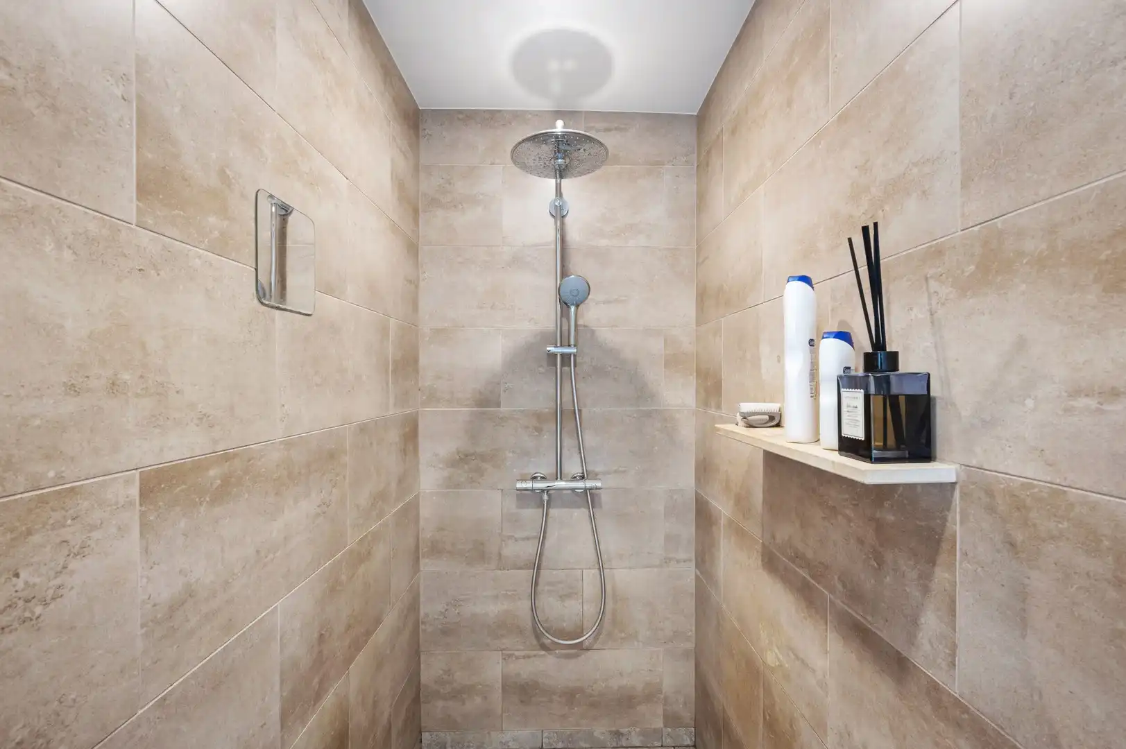 Instapklare en energiezuinige villa met zwembad en loods aan de voet van de Vlaamse Ardennen met heel veel privacy foto 22