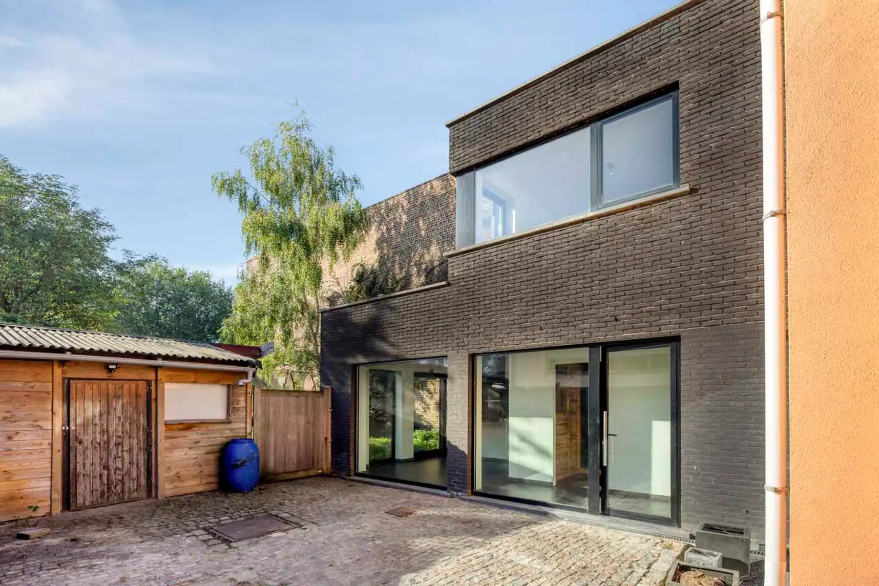 Energetisch gerenoveerde woning met tuin uitgevend op Liedekerkebos foto 2