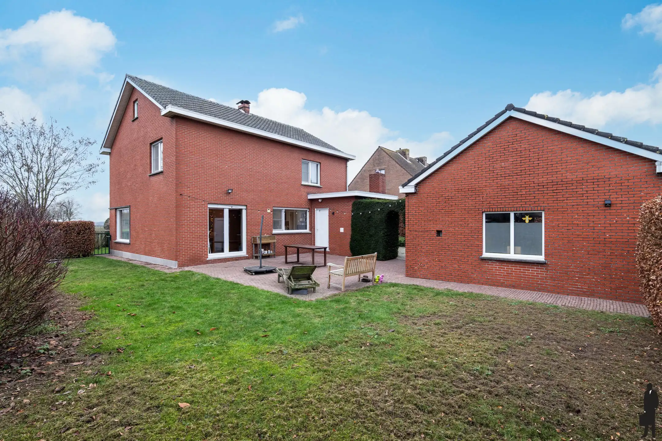 Vrijstaande woning met 4 slpk. gelegen op gunstige locatie te Minderhout foto 16