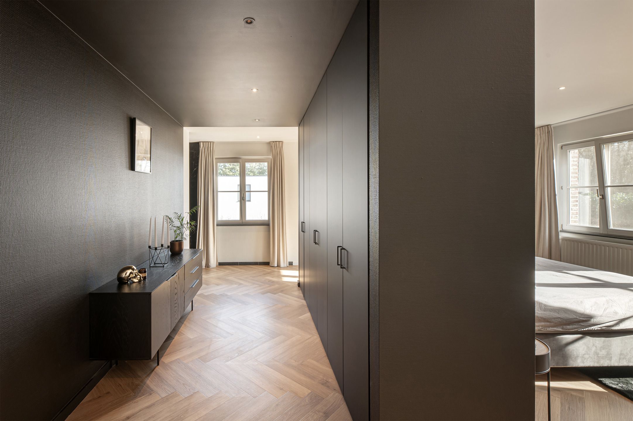 Topvilla met paardenaccomodatie, infinity-pool en 2e woning! foto 32