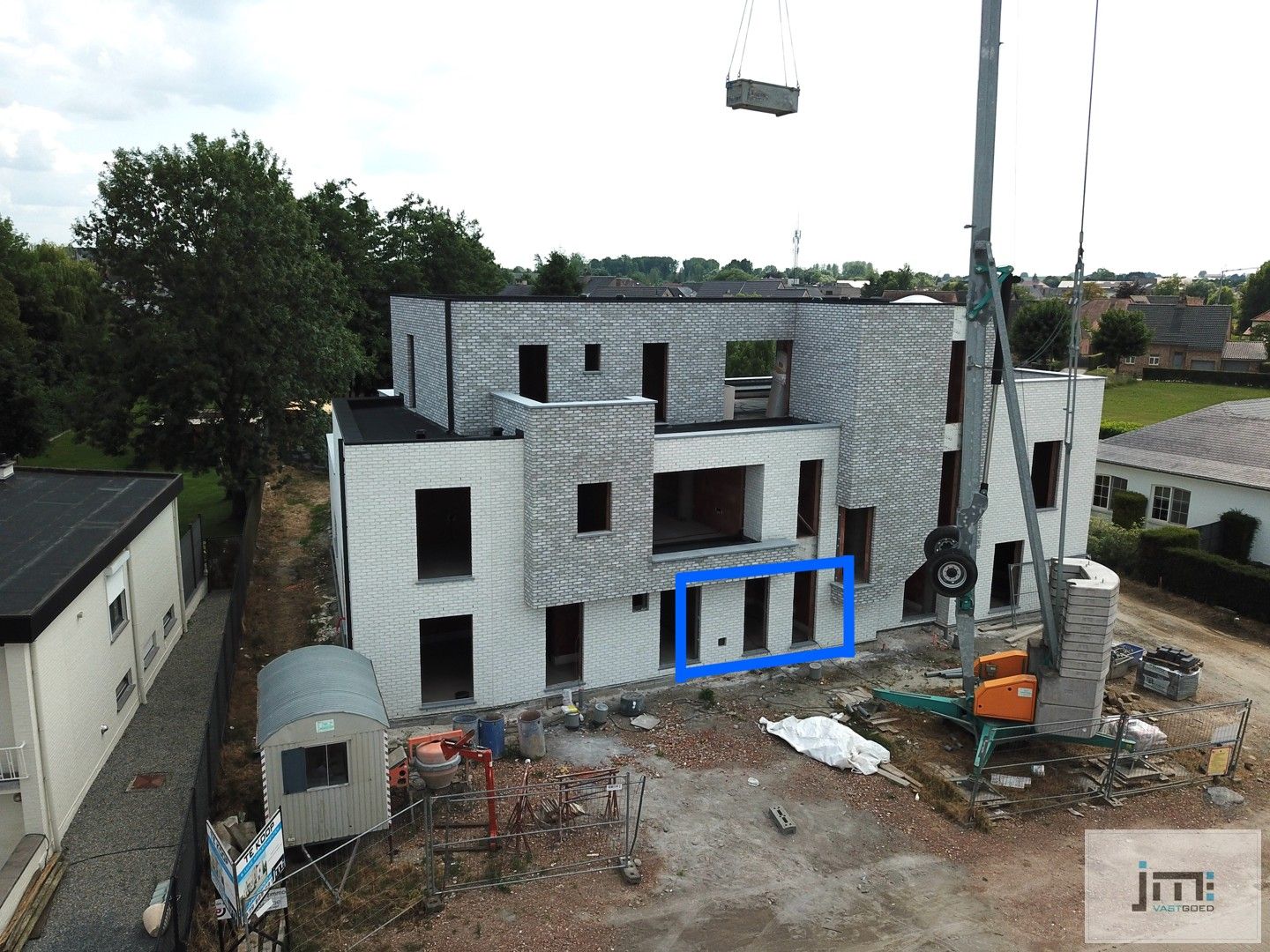 Gelijkvloers appartement foto {{pictureIndex}}