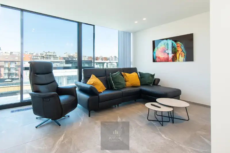 Instapklaar recent luxueus duplex-appartement met 2 terrassen in residentie Lectus IX. foto 7
