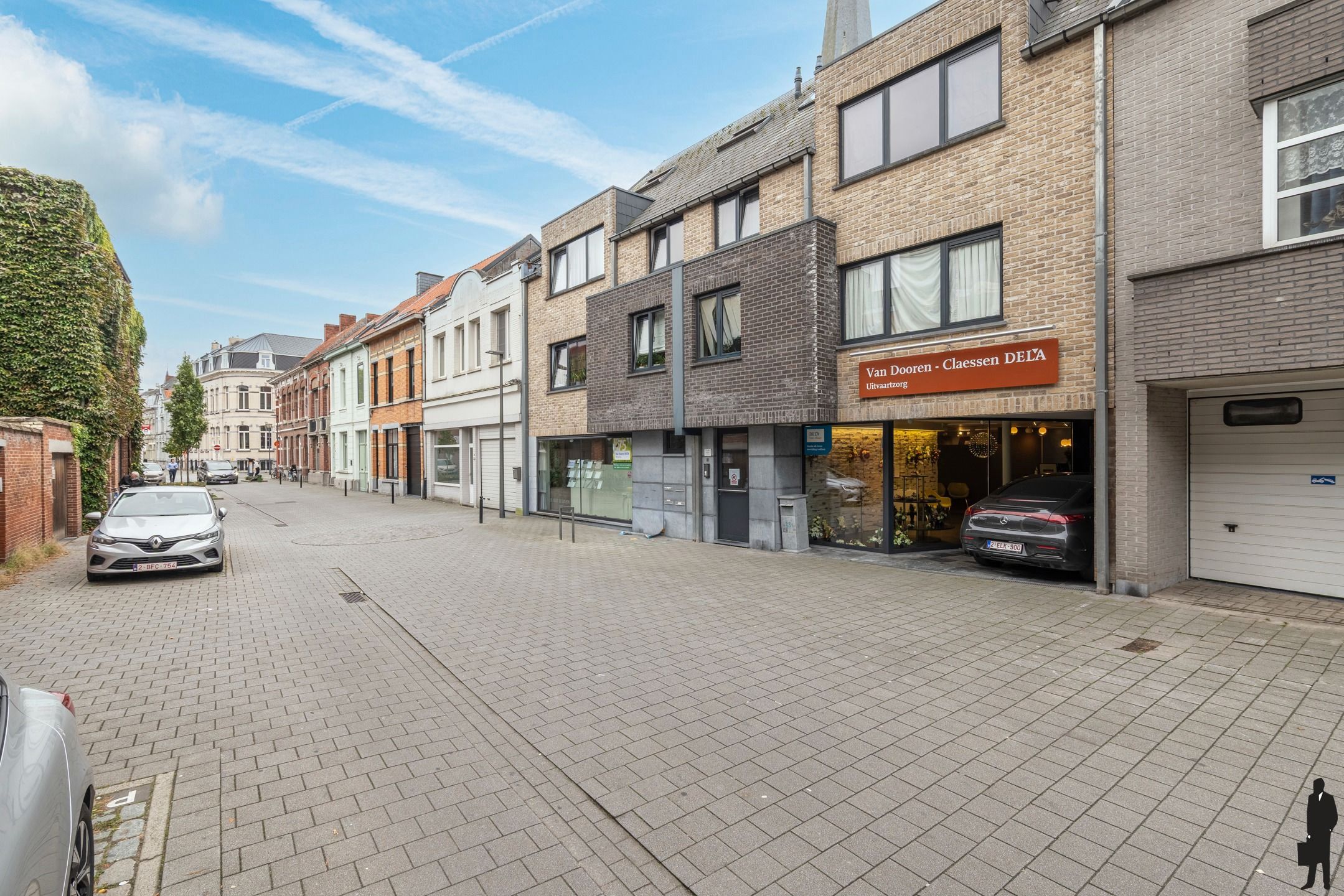 Centraal gelegen duplex (investerings)appartement met terras foto 13