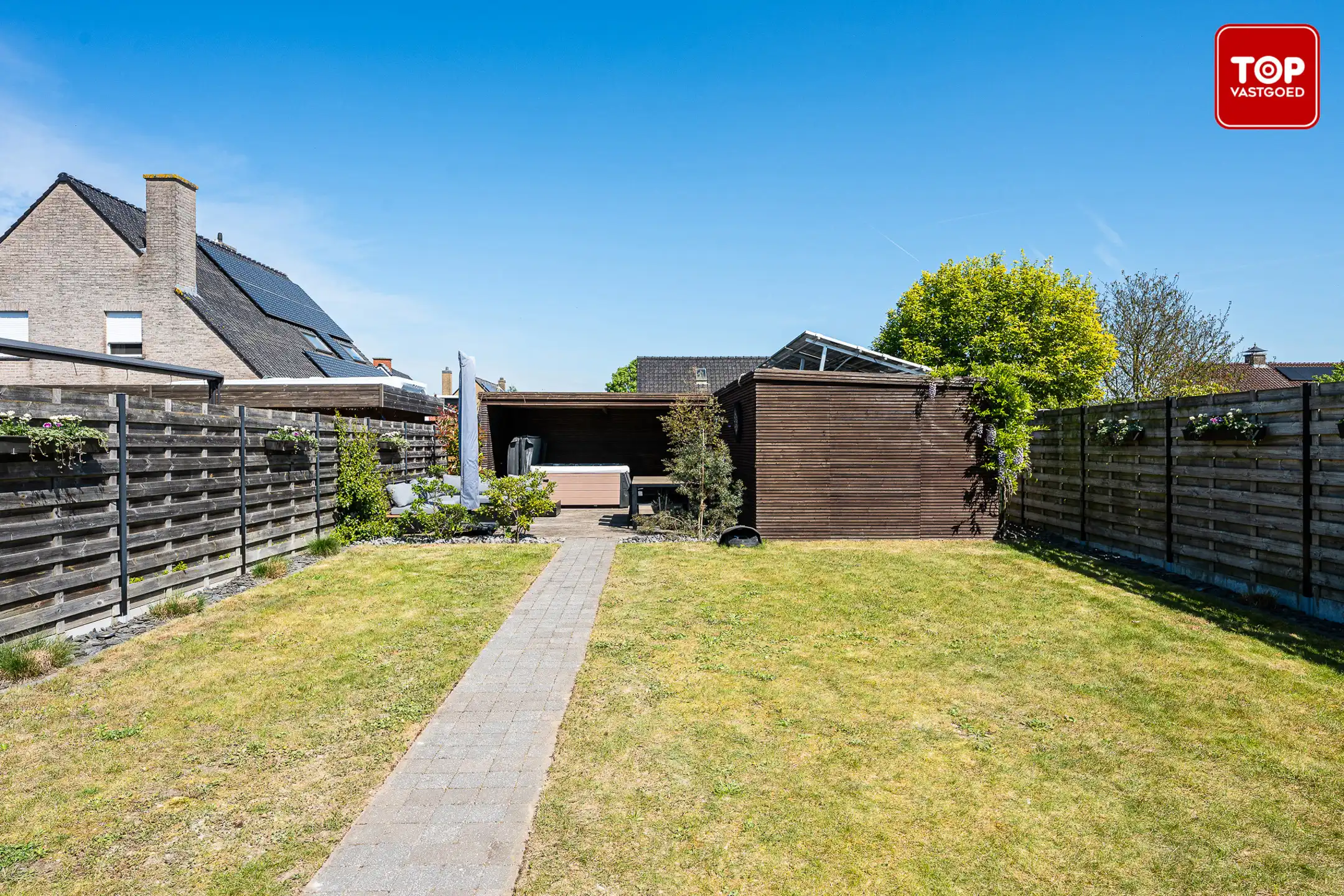 Prachtig gerenoveerde woning met 3 slaapkamers. foto 20