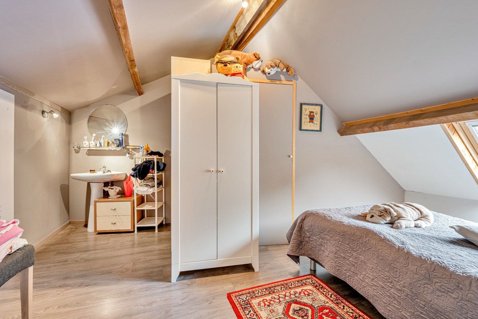 Centrumligging met prachtige tuin ! foto 9