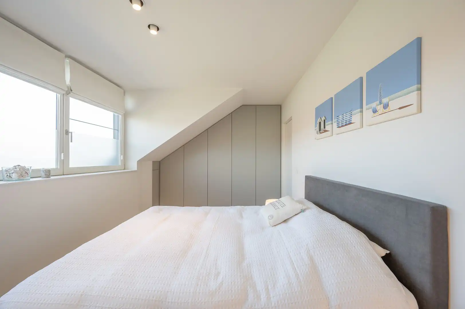 Uitzonderlijke eigendom met een uniek open zicht op de Hazegraspolders, vlakbij het Oosthoekplein. foto 25