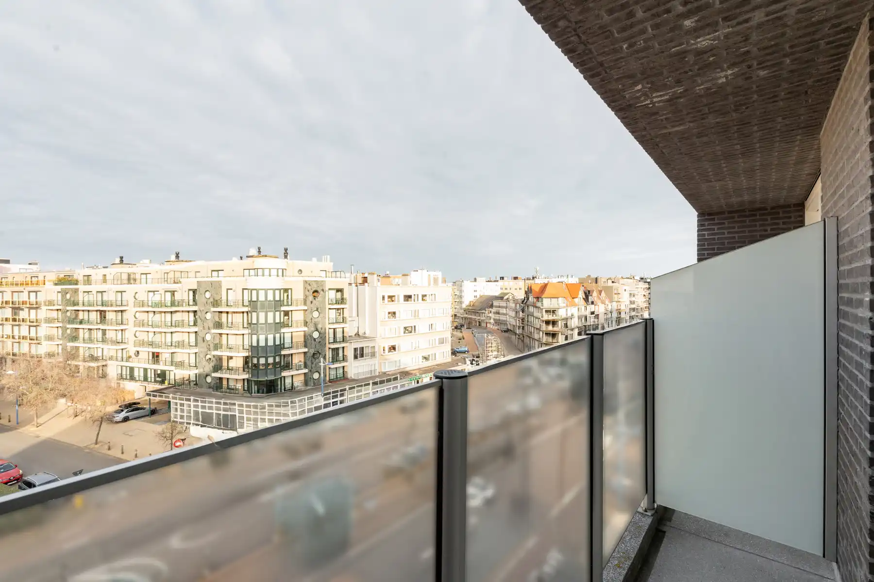 Instapklaar (woon)appartement in centrum Koksijde-Bad foto 14