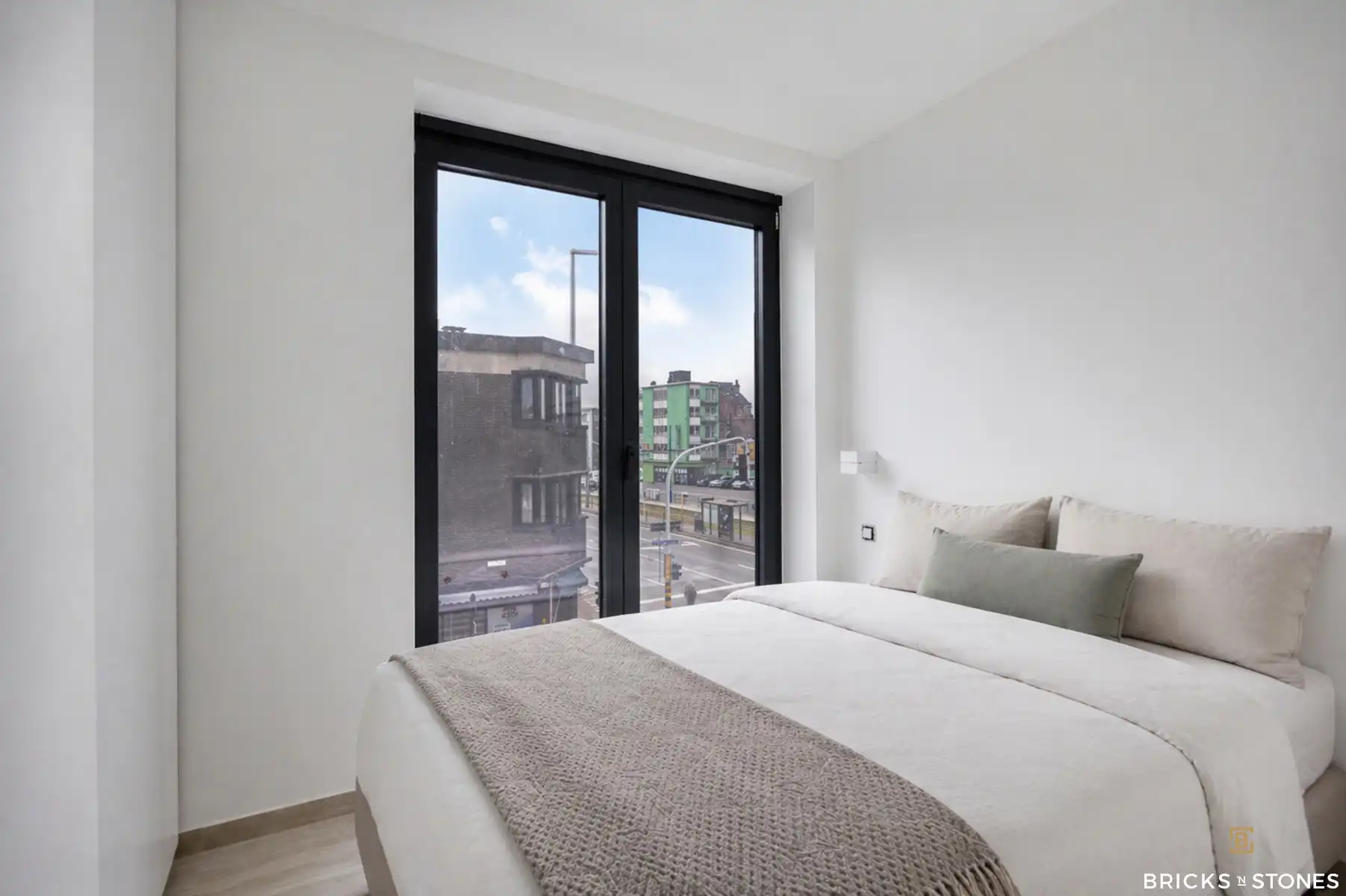 Luxe nieuwbouw appartement met 2 slaapkamers en terras foto 7