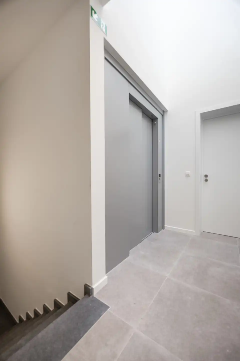 Prachtig penthouse met 2 slaapkamers foto 38