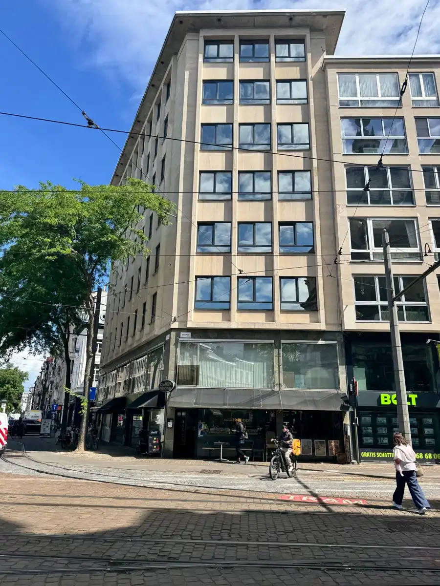 KANTOOR TE HUUR VAN 250 M² IN ANTWERPEN foto 6
