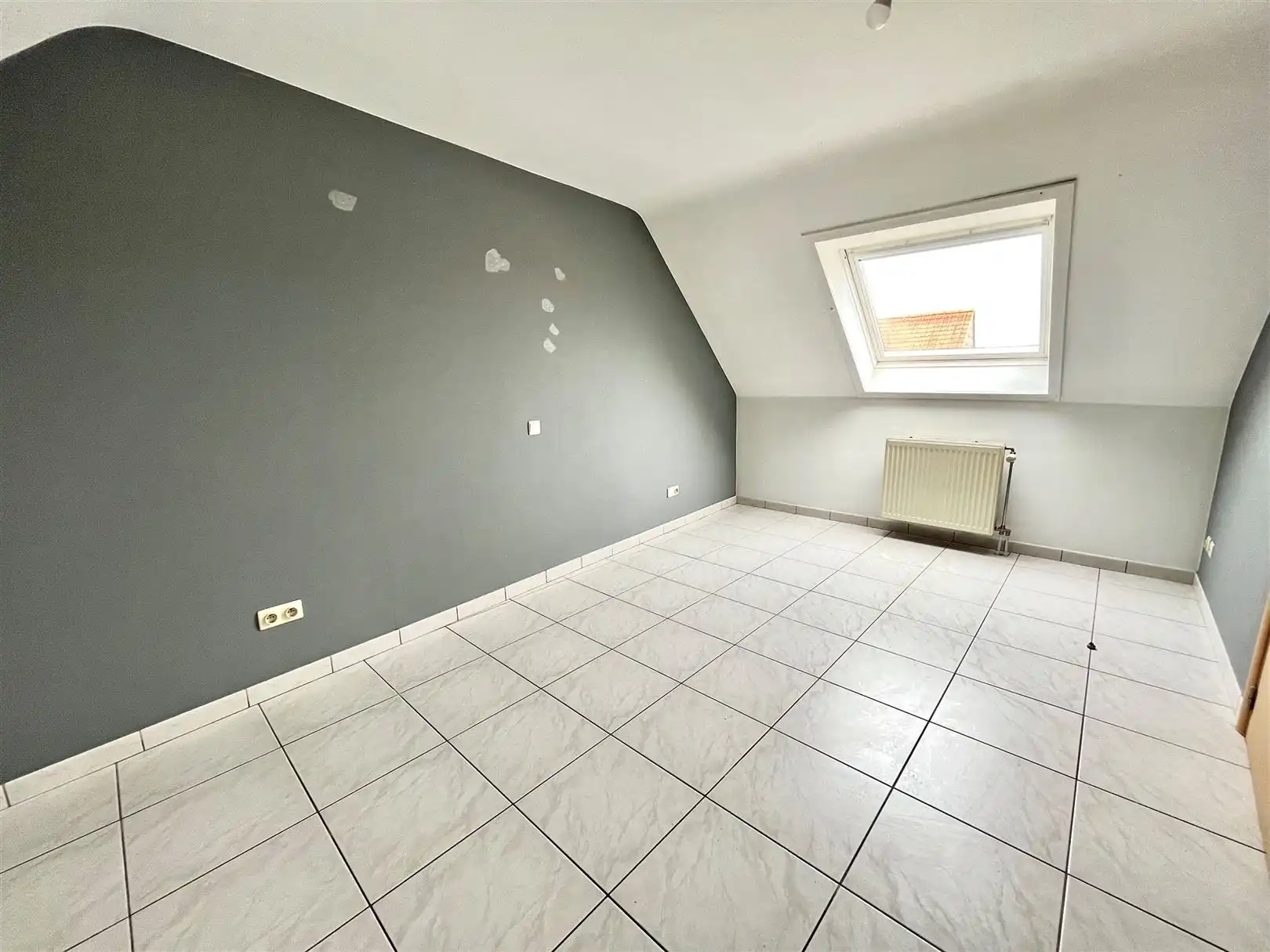 Dakappartement TE HUUR foto 5