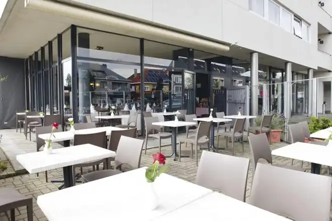 Gekend Italiaans Restaurant in Centrum Lochristi over te nemen foto {{pictureIndex}}
