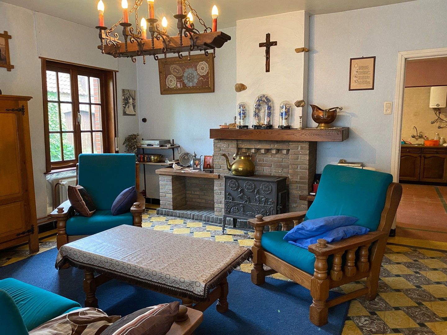 Hoeve met stallingen, bijhuis en grote schuur op een ruim perceel in Lembeke foto 6