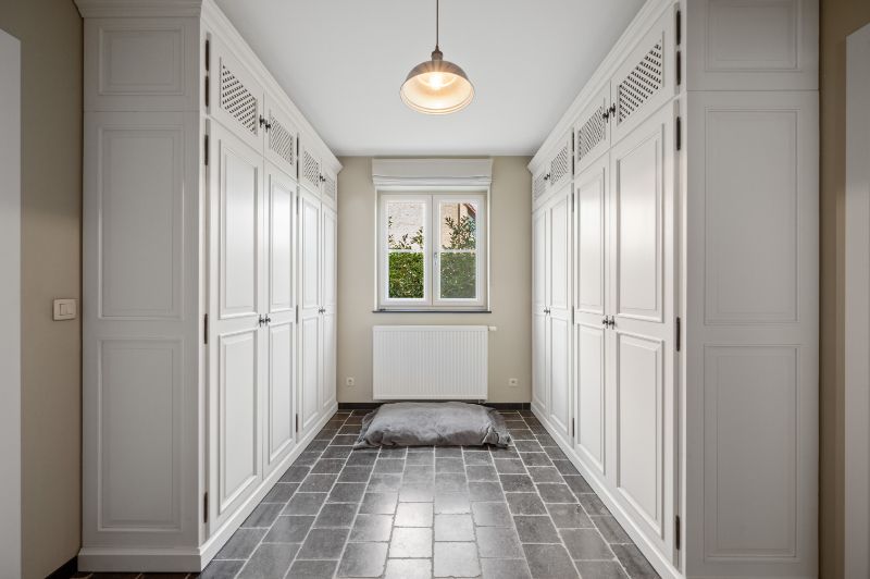 Villa van 319m² in pastorale stijl op 10a16ca foto 18