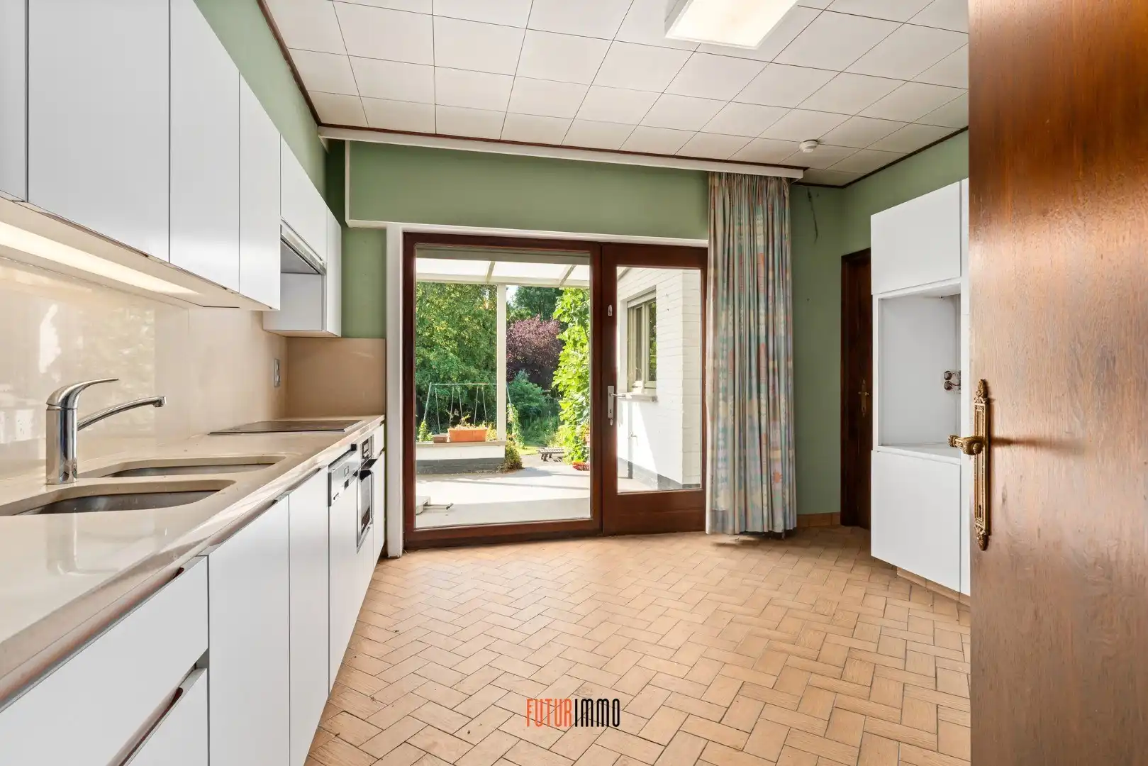 Verrassend ruime woning met prachtige tuin foto 11