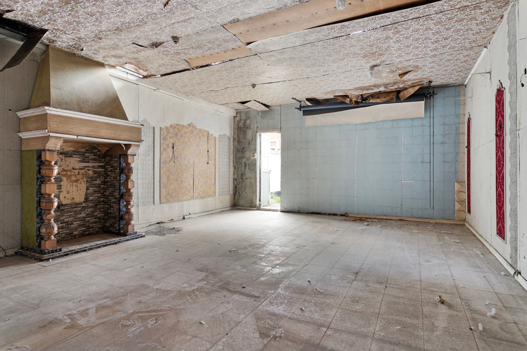 Te renoveren woning met zeer grote garage ! foto 17