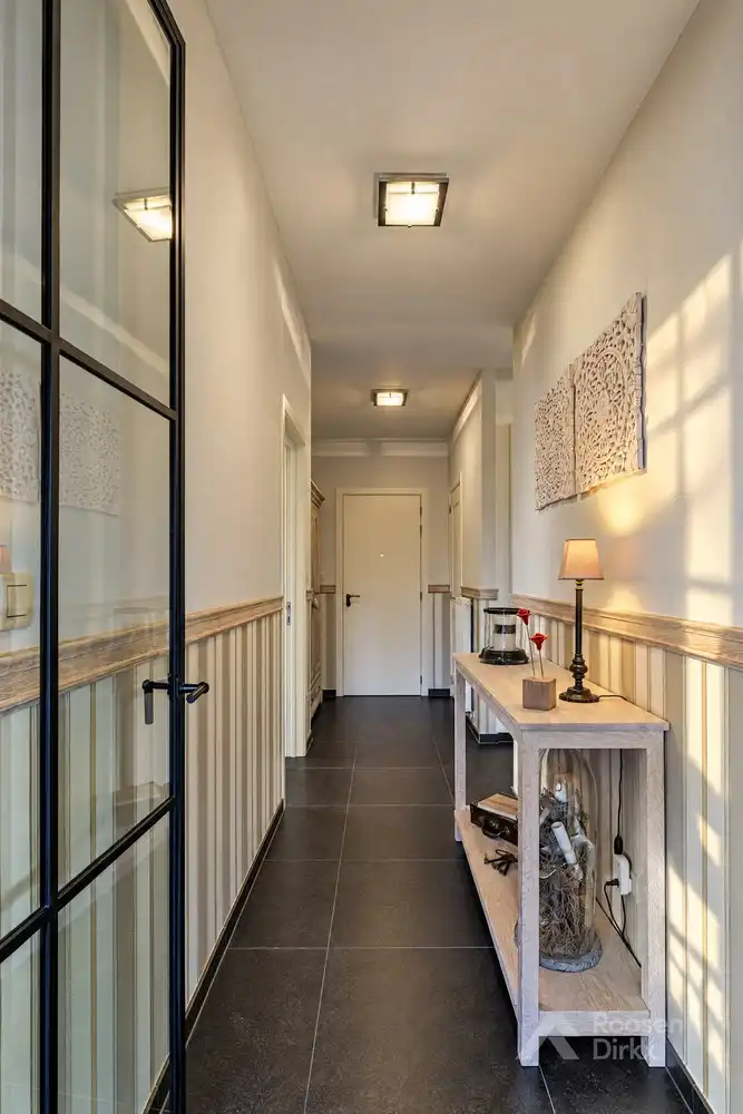 Luxe appartement (150m²) met 3 slaapkamers en 60m² terrassen te BREE. foto 2