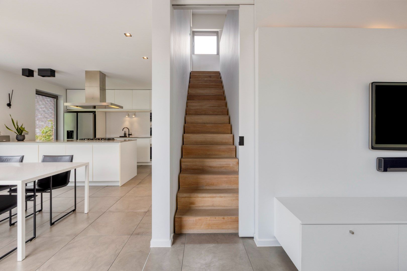 Moderne, instapklare gezinswoning met 3 slpks in een doodlopende straat te Mol-Donk !  foto 11