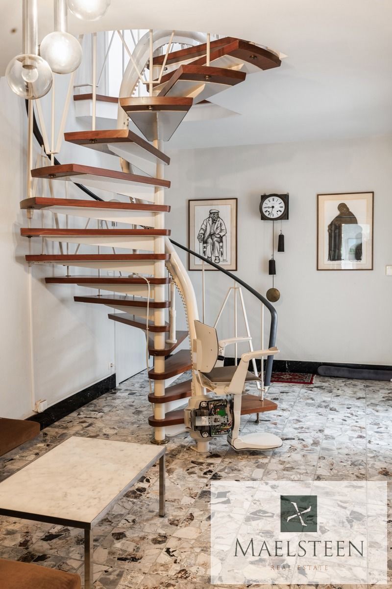 Architecturale woning op 1876 m² te Sint-Andries foto 11