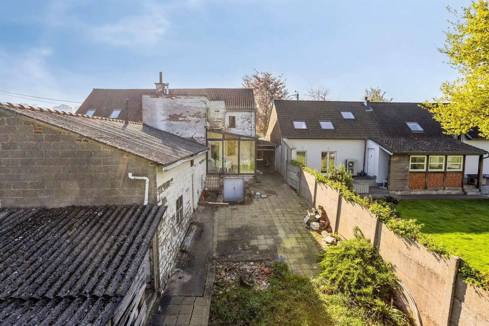 Woning met 4 slaapkamers + garage + weide foto 25