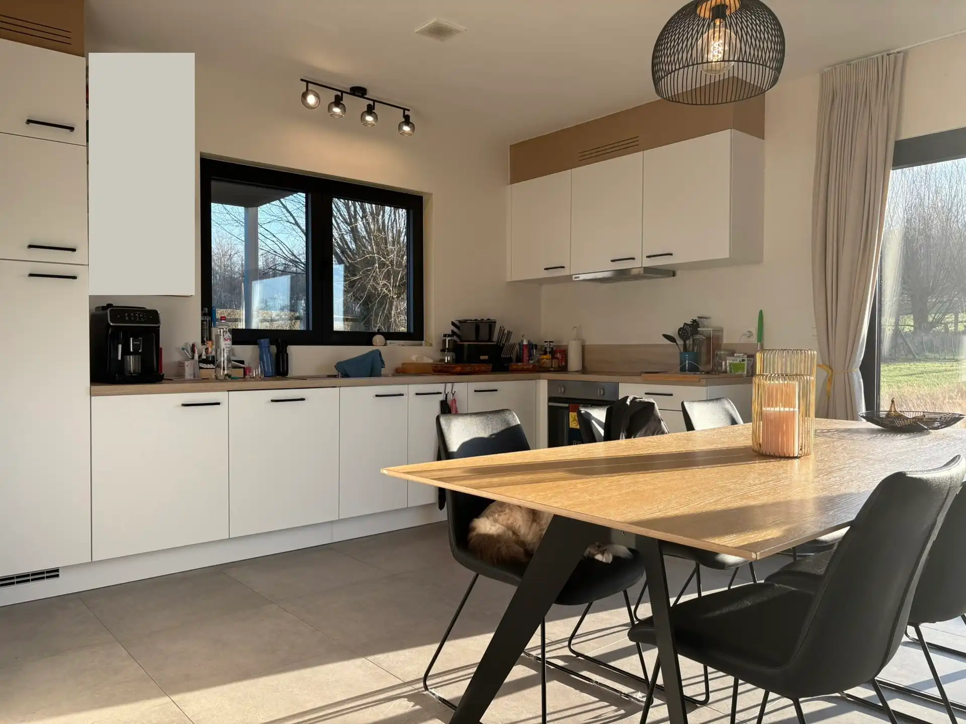 Prachtige vrijstaande en energiezuinige woning foto 4