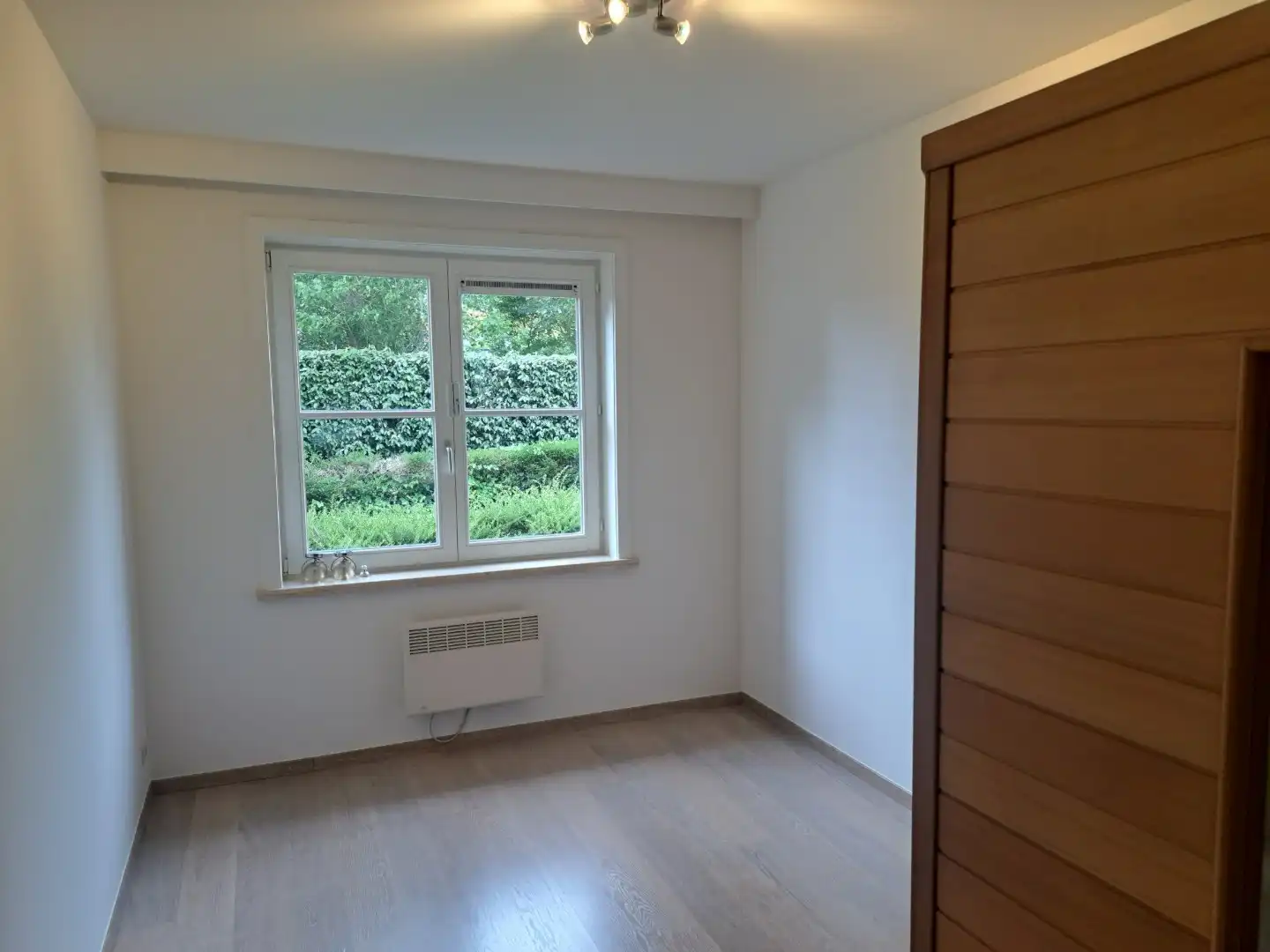 RUIM VERZORGD GELIJKVLOERS   WOONAPPARTEMENT IN VILLA RESIDENTIE OP WANDELAFSTAND VAN HET STRAND  foto 5