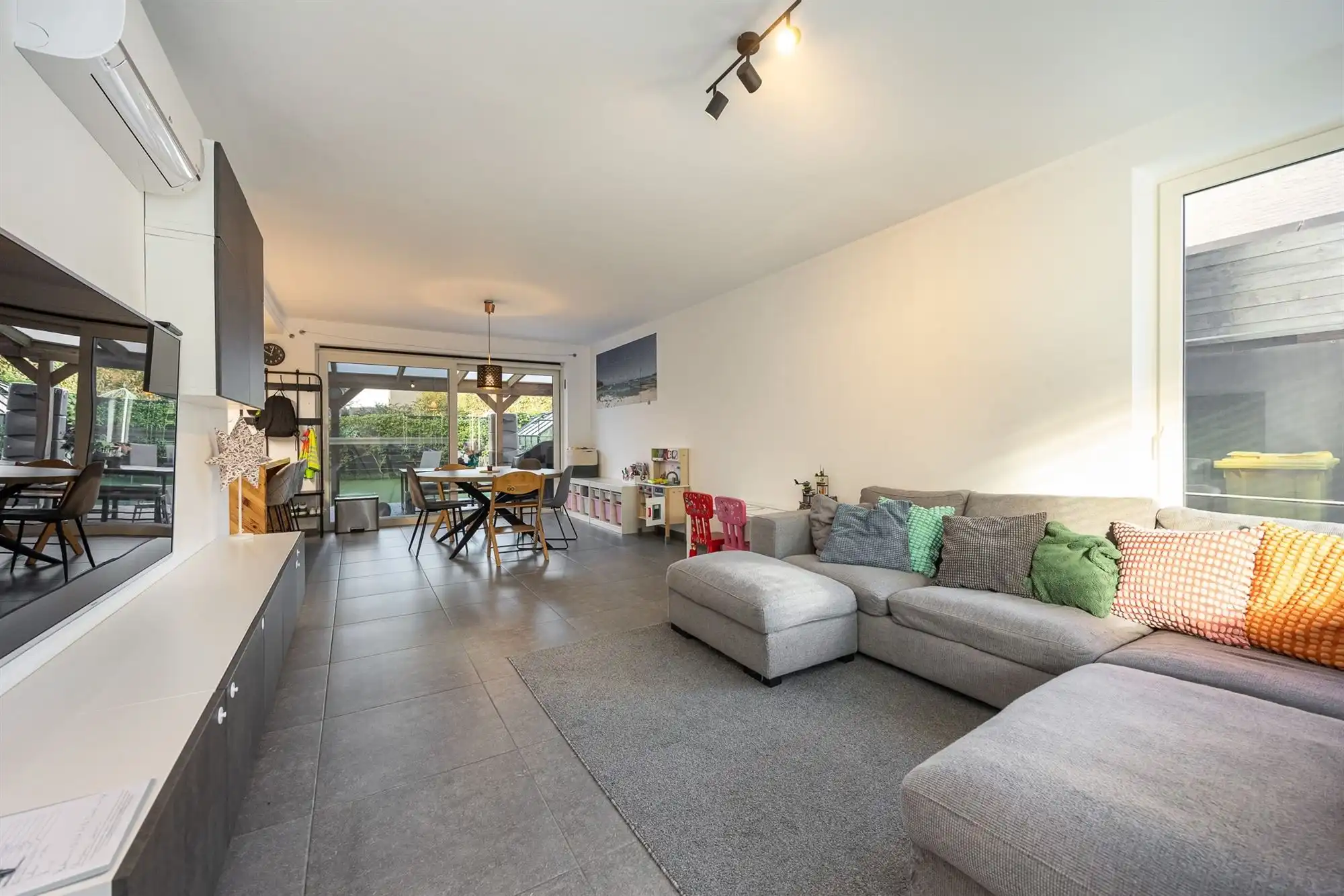 Energiezuinige gezinswoning met 4 slaapkamers en tuin foto 3
