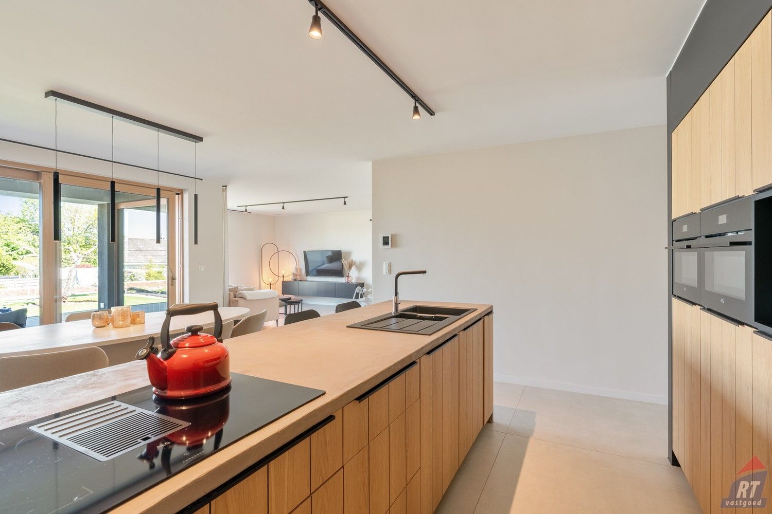 Stijlvolle en energiezuinige woning vlakbij het centrum en station van Landen foto 7