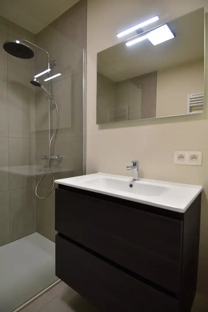 Luxe penthouse appartement met 2 terrassen in Gullegem foto 16