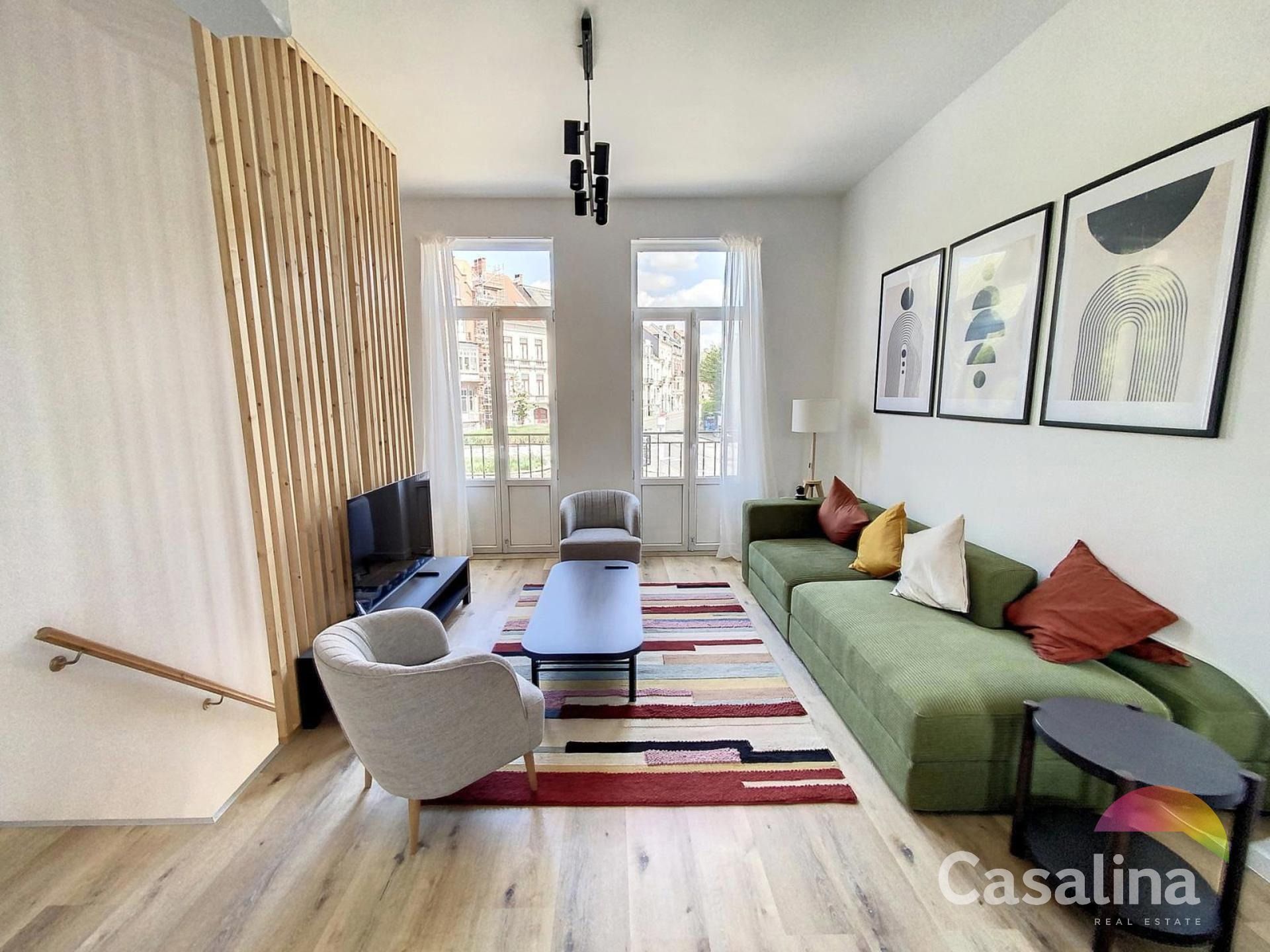 Opbrengsteigendom, Europese wijk, Triplex met commerciële gelijkvloers foto 2